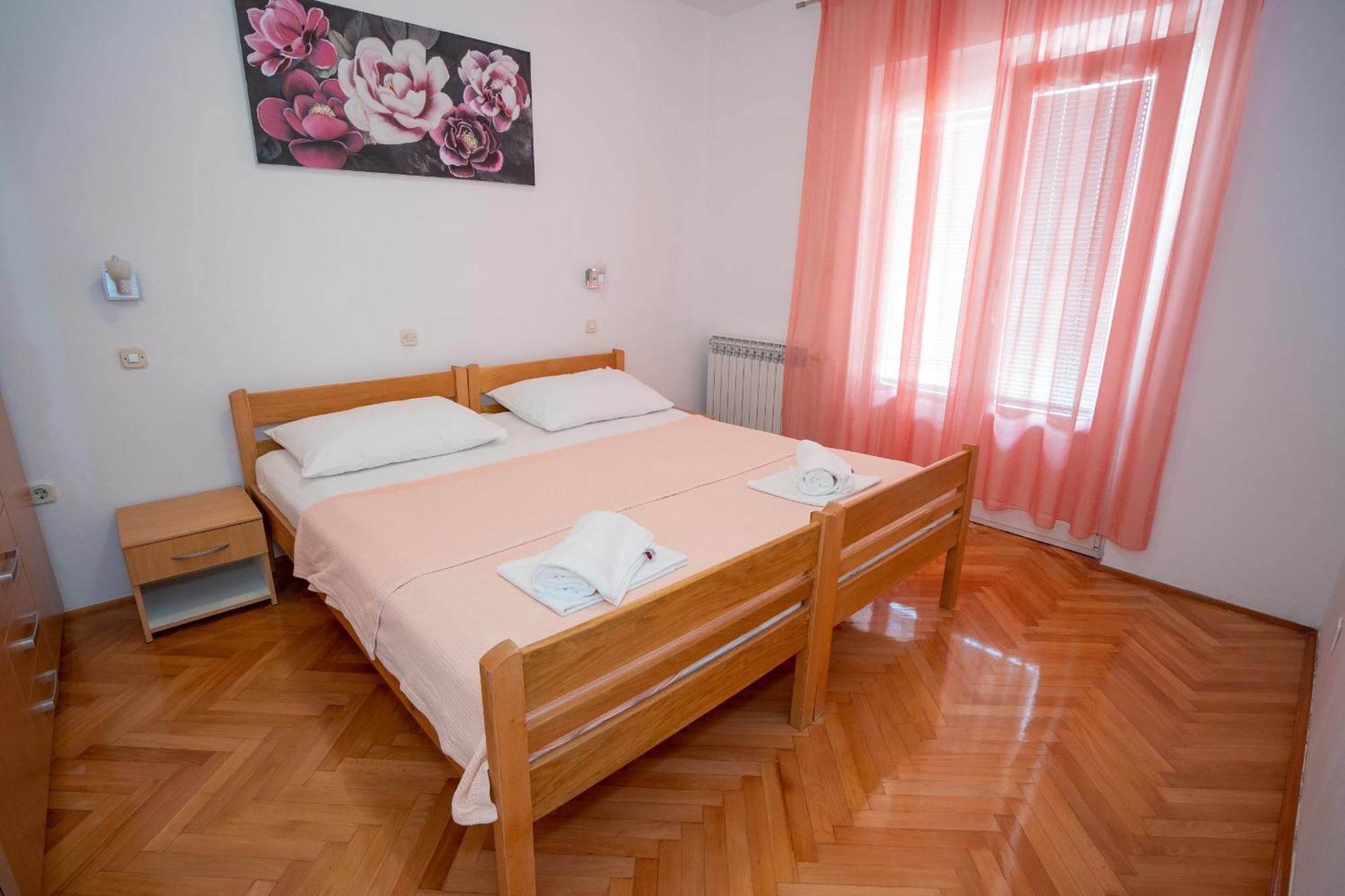 Apartmani Vidusin Novalja Bagian luar foto